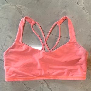 Coral size 6 lululemon free to be